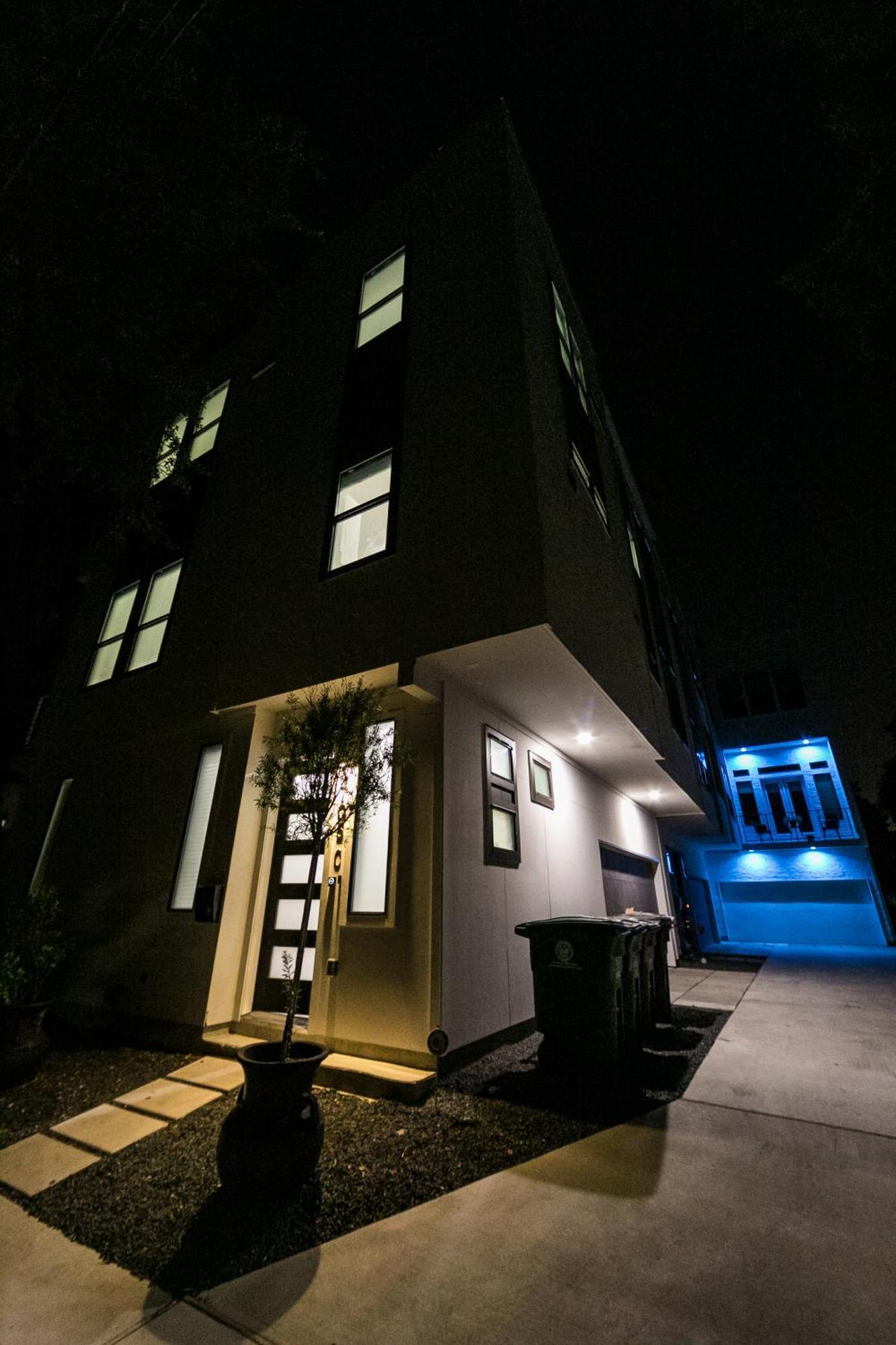 Montrose Guesthouse Suites By Dunyha Houston Buitenkant foto