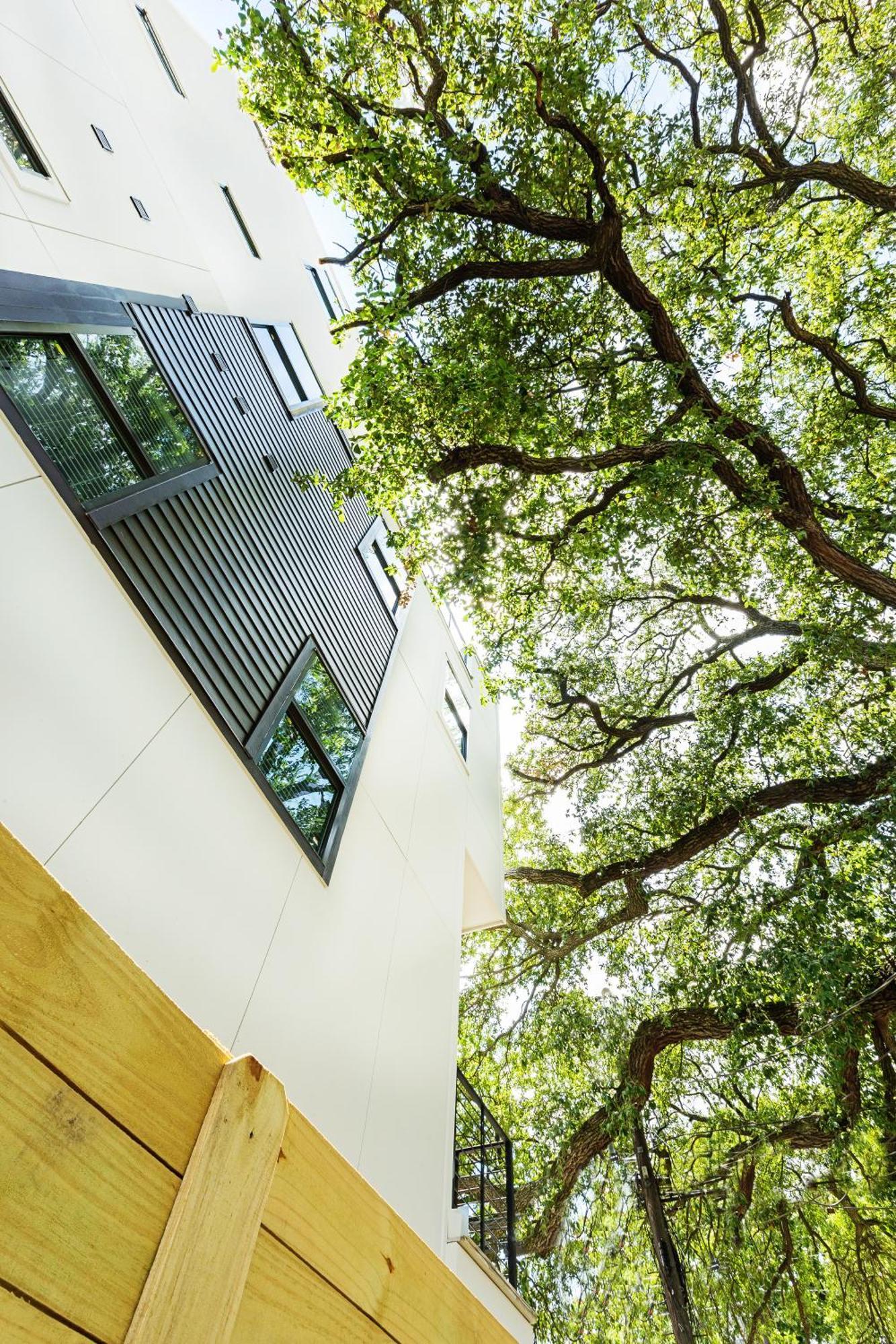 Montrose Guesthouse Suites By Dunyha Houston Buitenkant foto